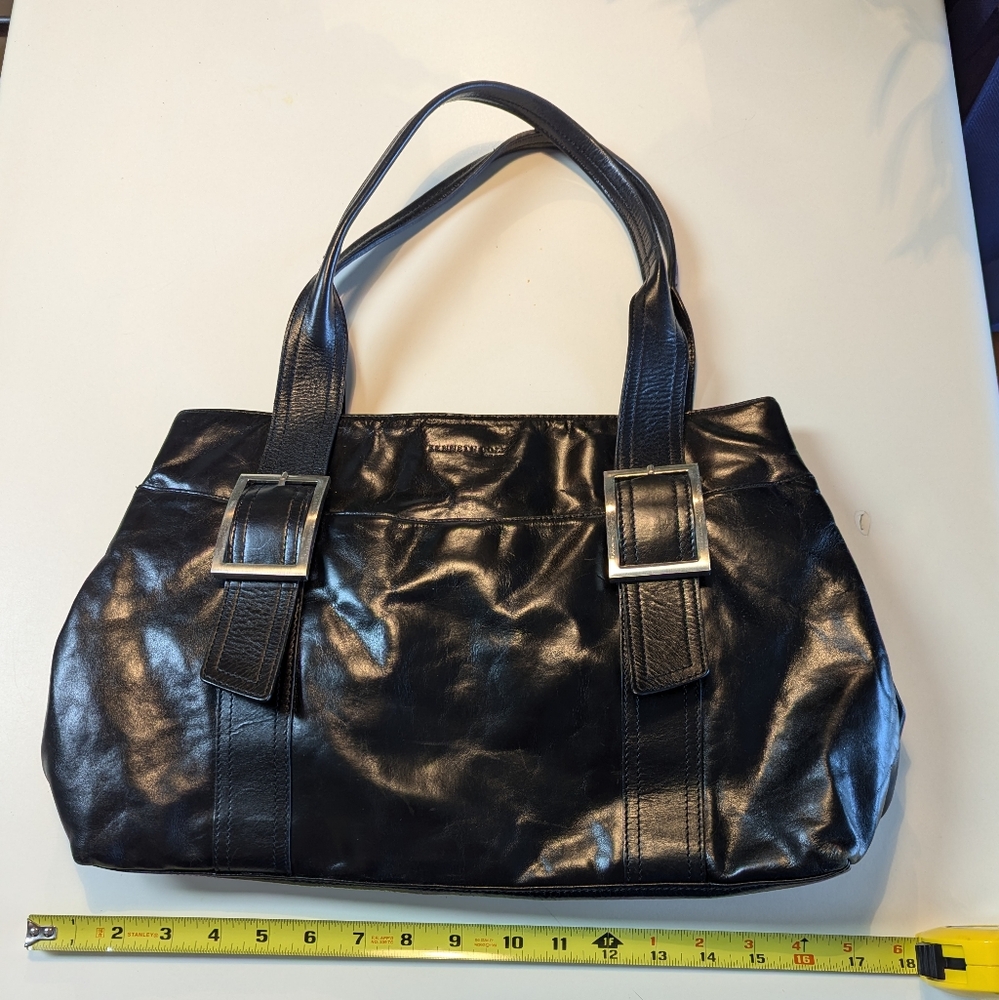 Kenneth Cole black leather shoulder handbag - Picture 4 of 7